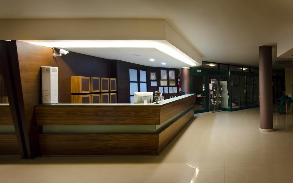 Valgrande Hotel Vogogna Exterior photo